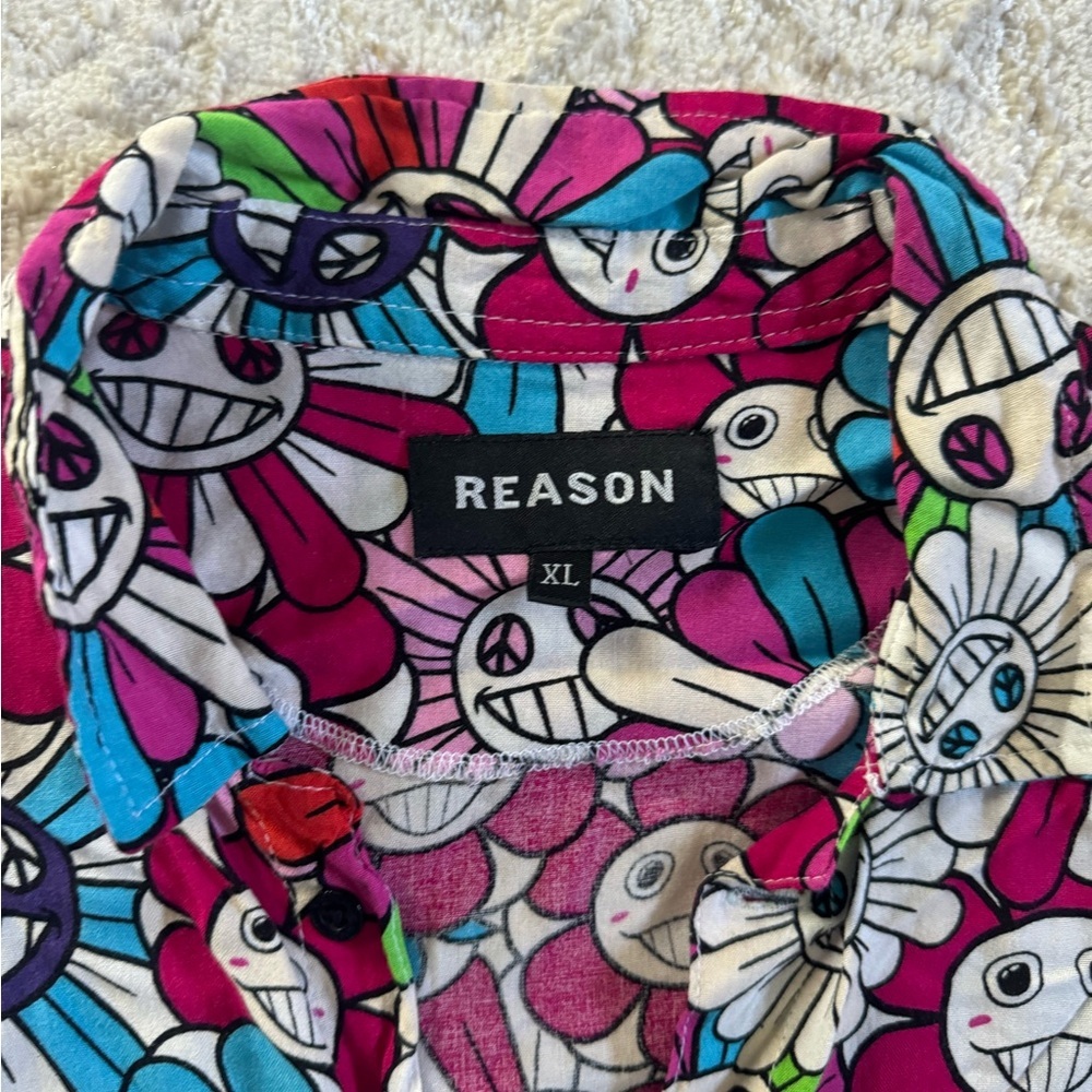 Women’s xl Reason brand Smiley Floral Button Down Shirt - Pink and Blue - Picture 3 of 3